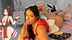 Play Mai Shiranui in Adult Game: Big Tits Cosplayer Gets Wet and Squirts with Hitachi Vibrator