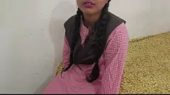 play Curvy Indian College Student Alpana Bengalese catturato in MMS cattivi
