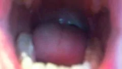 Abspielen Die italienische Riesin Nicoletta will dich verschlingen – Amateur-Fetisch-Porno